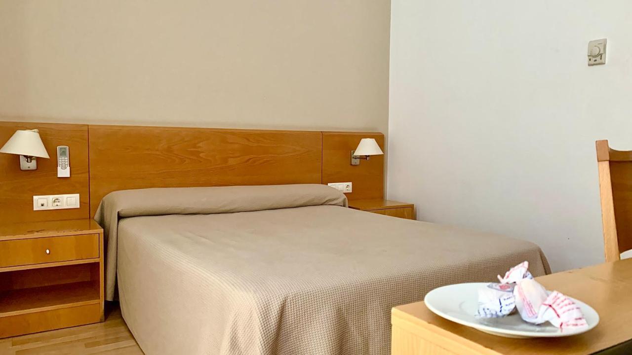Don Polvoron Hotell Estepa Eksteriør bilde